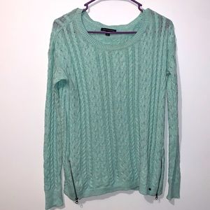 American Eagle Sea-foam Green sweater size small